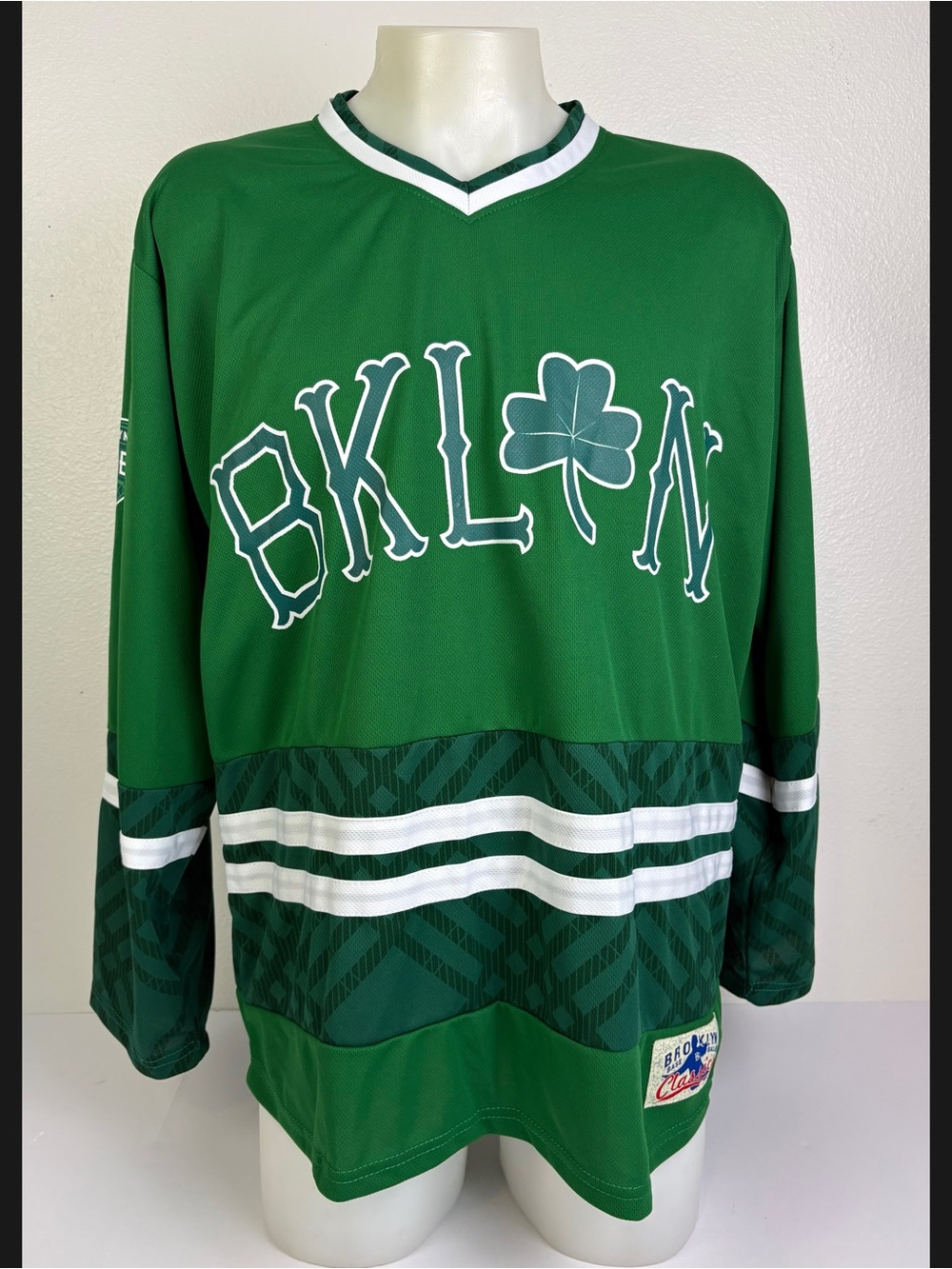 Brooklyn Cyclones Budweiser St Patrick's
Hockey Style Jersey Green Men's XL